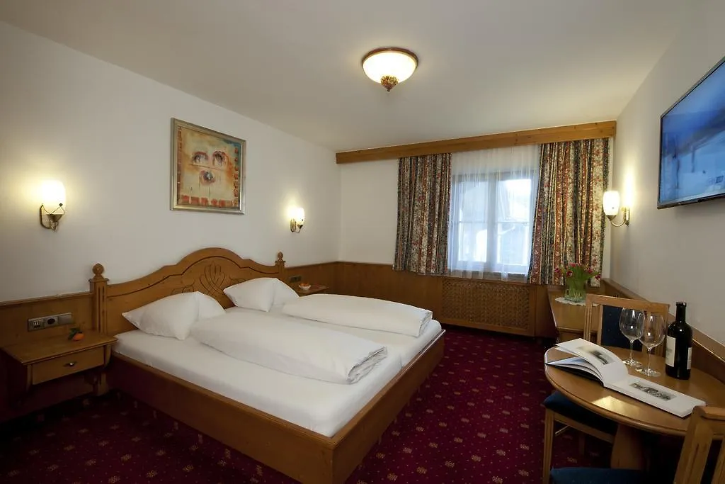 Hotel Bierwirt İnnsbruck 4*,  Avusturya