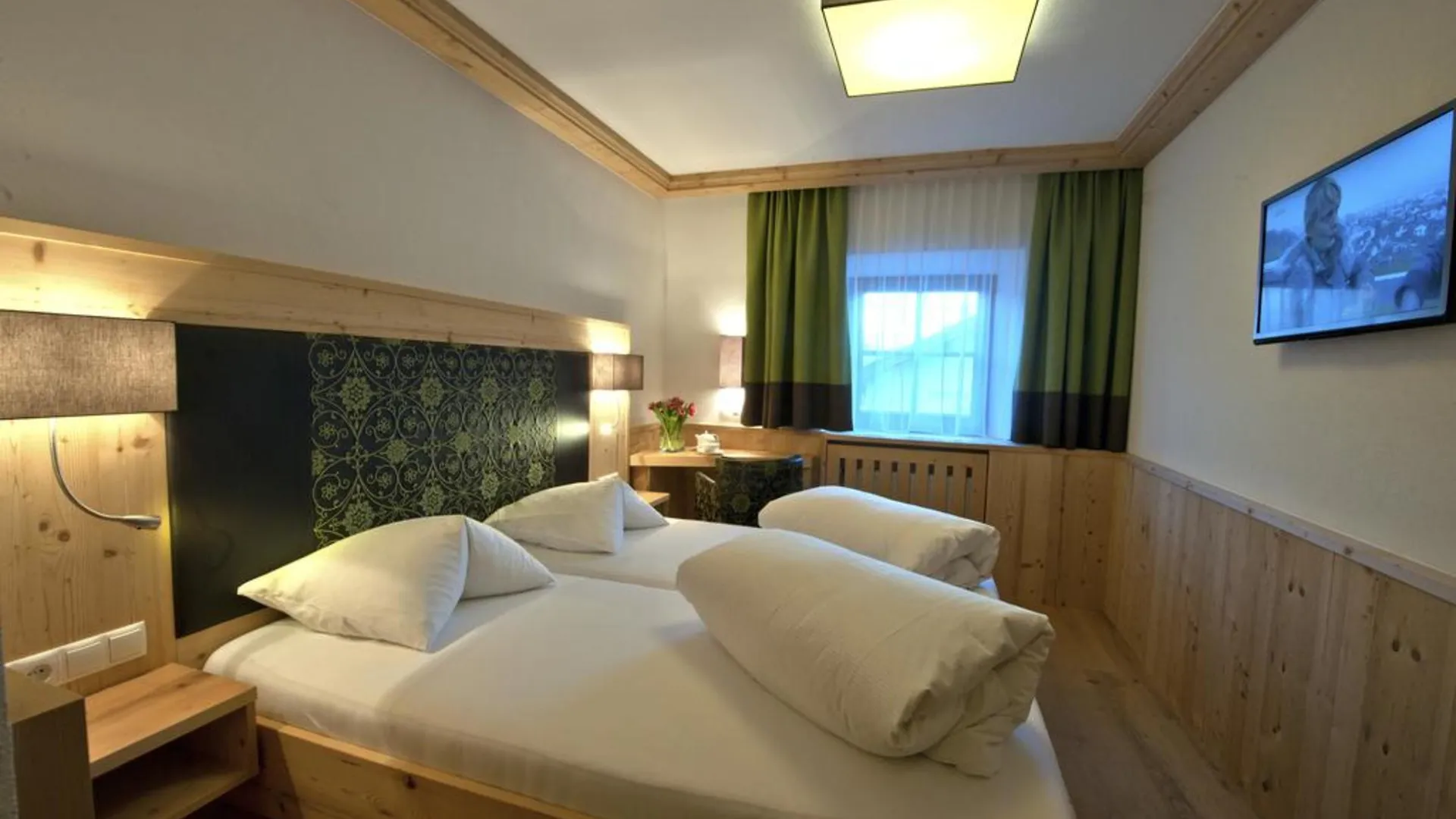 Hotel Bierwirt Innsbruck 4*,  Rakousko