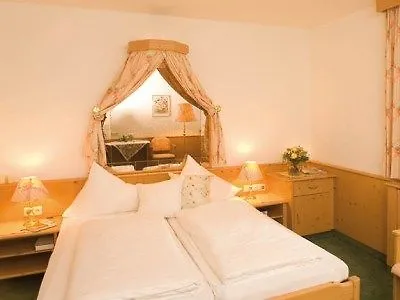 Hotel Bierwirt İnnsbruck 4*,  Avusturya