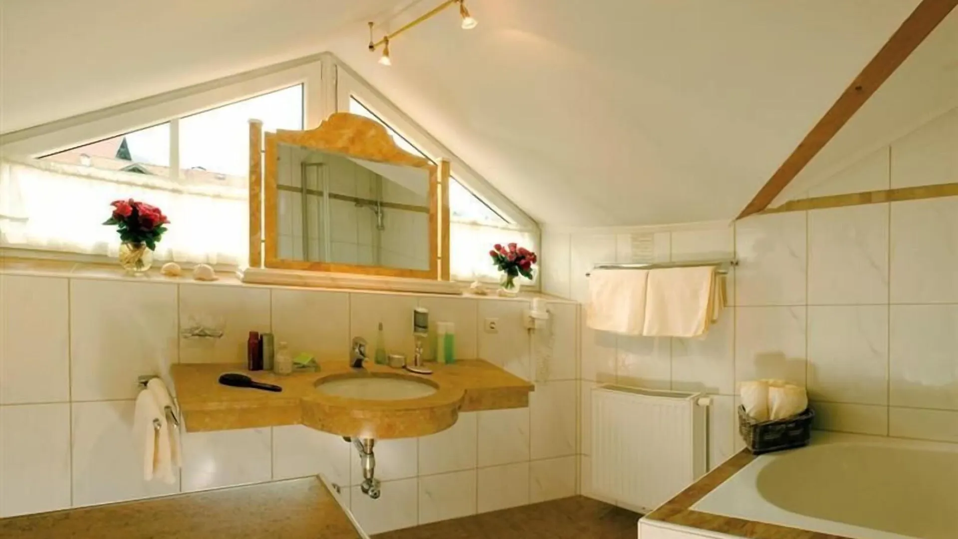 Hotel Bierwirt Innsbruck 4*,  Austria