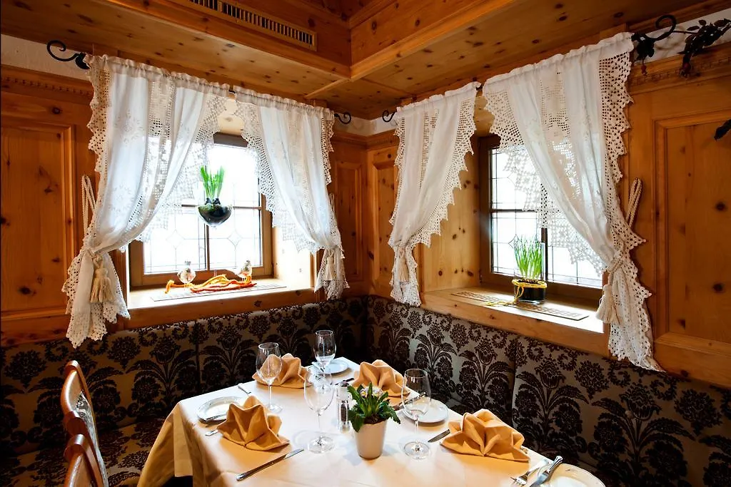 ****  Hotel Bierwirt Innsbruck Austria